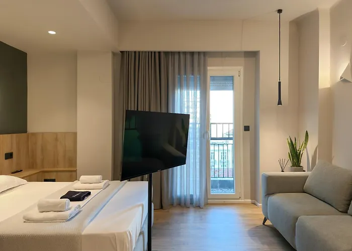 Liv Luxury Center 7d סלוניקי