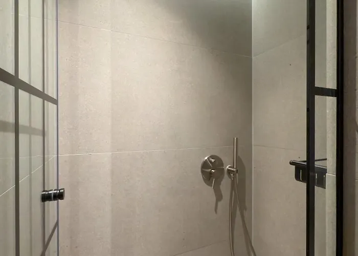 Liv Luxury Center 7d